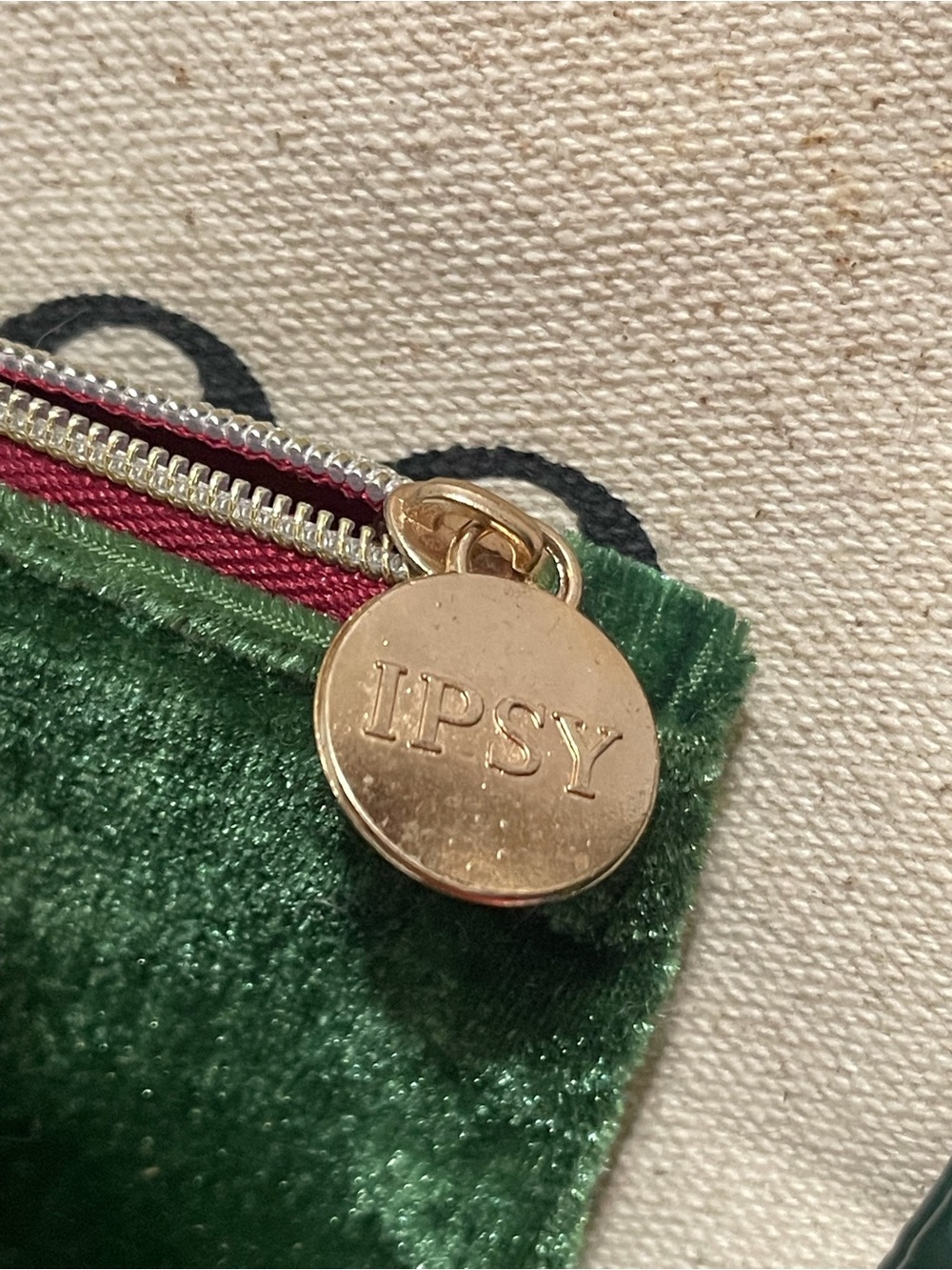 ipsy Emerald Green Velvet Cosmetic Pouch with Gold Logo Charm